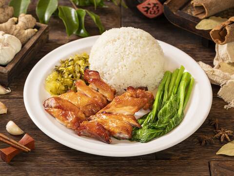 Soy Sauce Chicken Drumstick Rice 豉油鸡腿饭